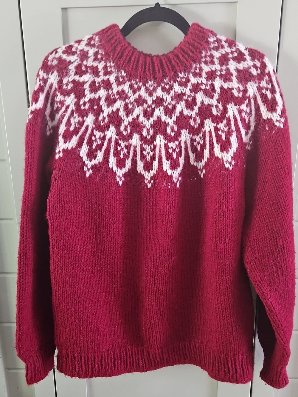 Handknit Maroon & White Fair Isle Sweater With Mohair Ptp 23 L27